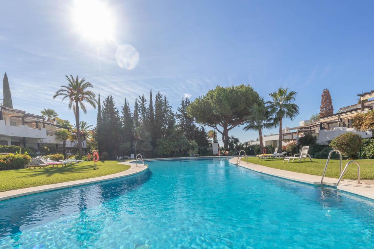 Apartamento Viveros Marbella Exterior foto